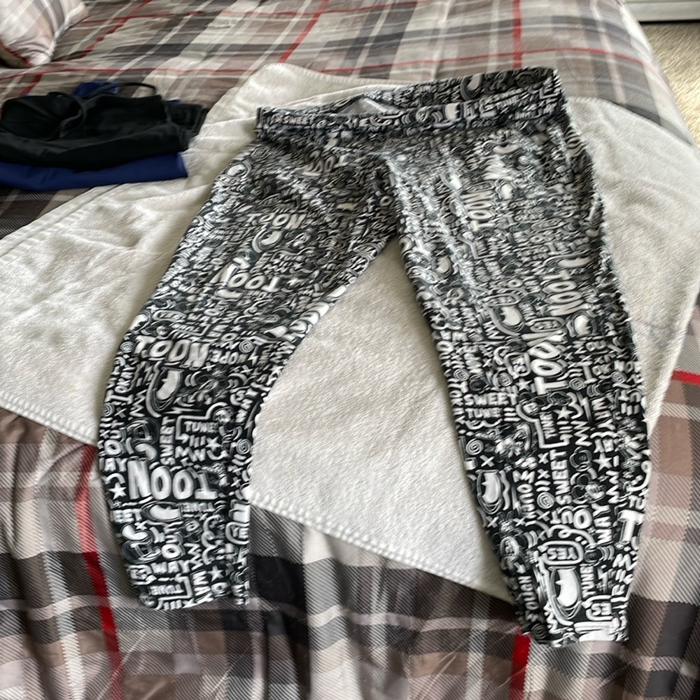 Disney leggings